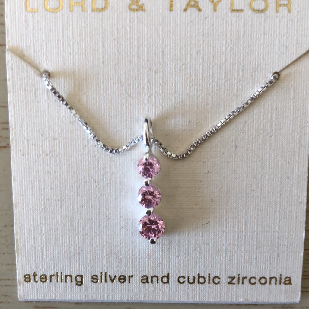 Lord Taylor Cubic Zirconia Necklace Silver 18 35$